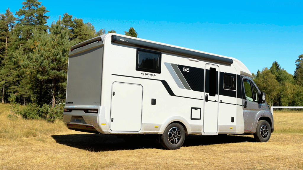 Adria Compact DL Husbil foto film HBM